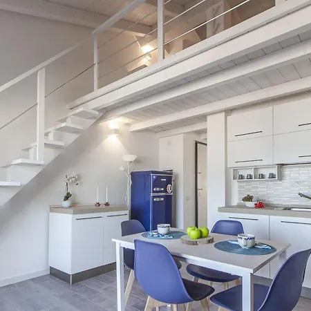 Sardinia Re - Smeralda 9 Apartment *