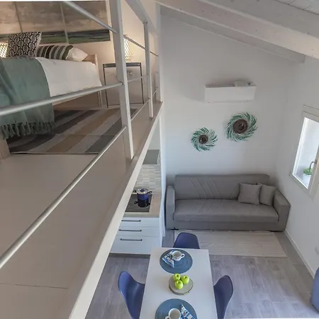 Apartment Sardinia Re - Smeralda 9 *