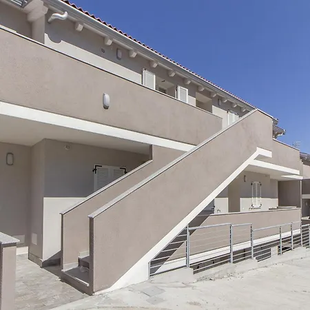 Appartement Sardinia Re - Smeralda 9 *